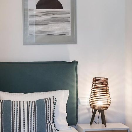 Angelica'S And Irene'S Design Apartments Swimming Pool Nikiana Extérieur photo