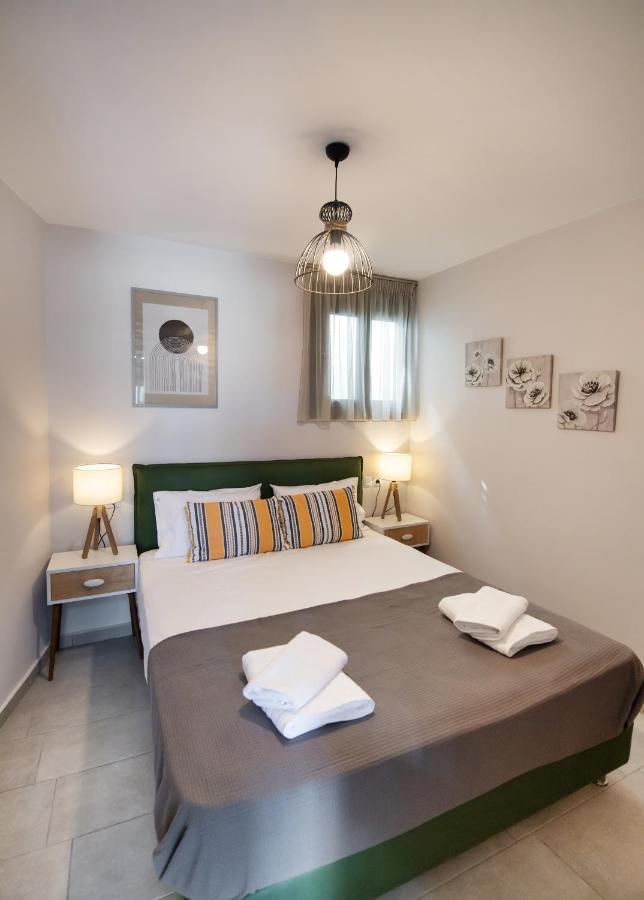 Angelica'S And Irene'S Design Apartments Swimming Pool Nikiana Extérieur photo