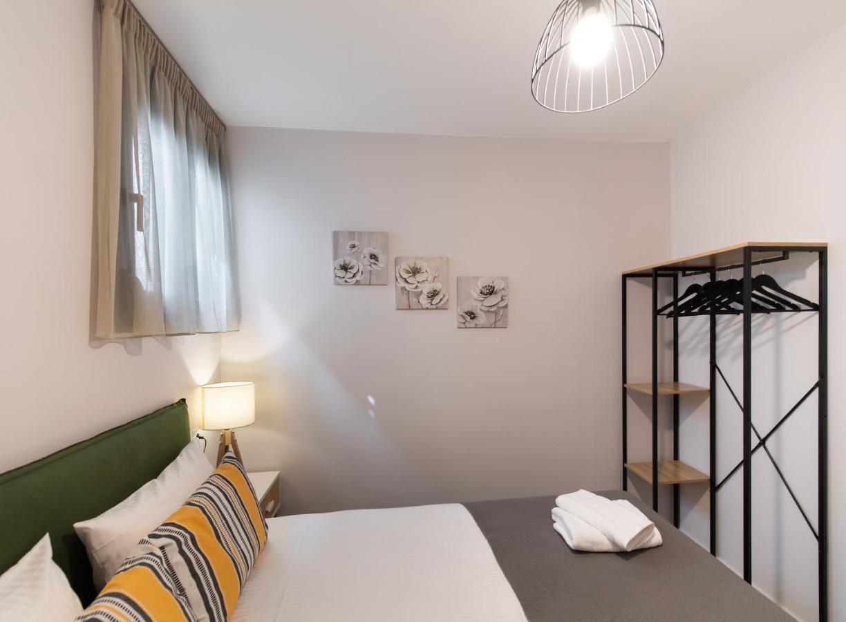 Angelica'S And Irene'S Design Apartments Swimming Pool Nikiana Extérieur photo