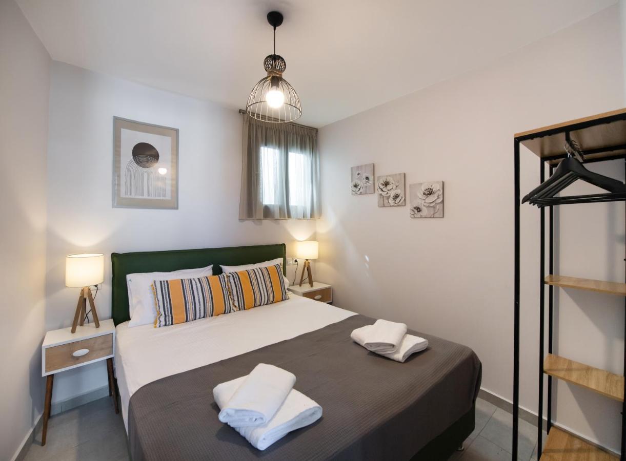 Angelica'S And Irene'S Design Apartments Swimming Pool Nikiana Extérieur photo
